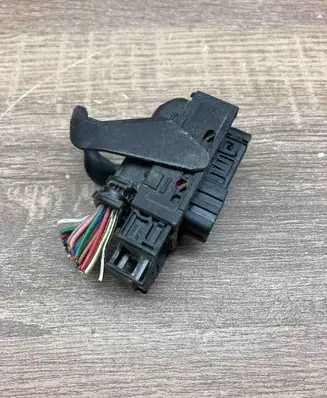 Saab 9-3 Ver1 Plug wire 04957