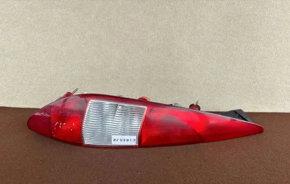 Ford Mondeo Mk III Rear/tail lights 1S71-13405-C