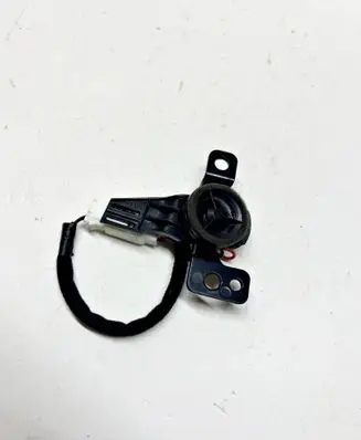 Hyundai Tucson TL Front door high frequency speaker 