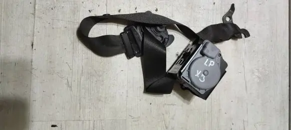 BMW X3 F25 Front seatbelt 3069612990 KR1314E2NB P4SD37287Z