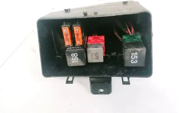 Volkswagen Sharan Fuse box set 7M0937573