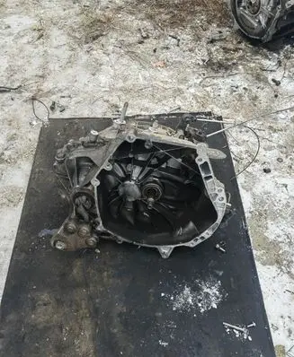 Mazda CX-3 Manual 5 speed gearbox 5TH1000191 C6570