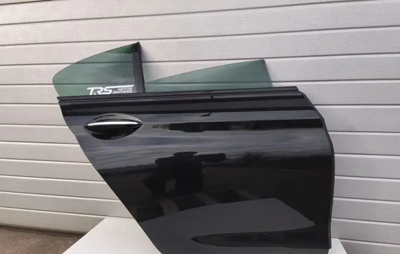 Rear door