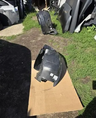 Citroen C4 Grand Picasso Front wheel arch liner splash guards 7136JY