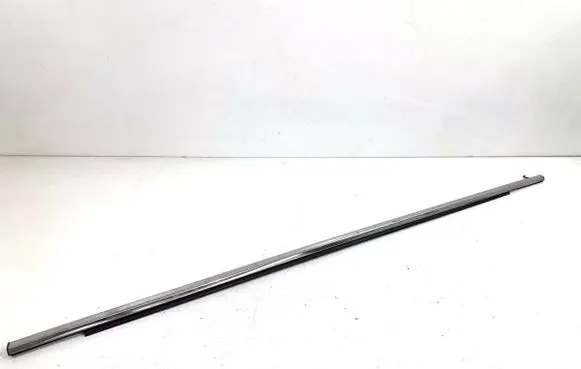 Lexus RX III Front door windshield rail