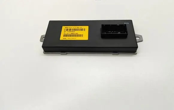 BMW 5 E60 E61 Active stabilizer control unit 6771264 37146771264 3714677126401