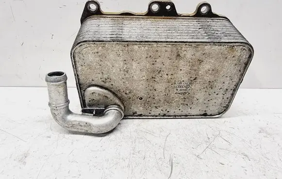 Engine oil radiator