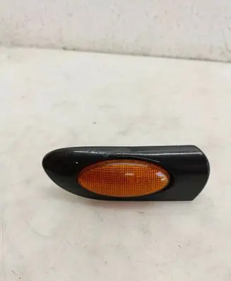 Opel Vectra B Front fender indicator light 09135507 1801988 51298