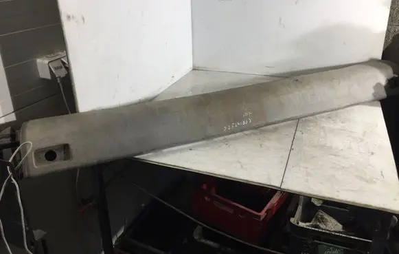 Mercedes-Benz Sprinter W901 W902 W903 W904 Rear bumper 9018850102
