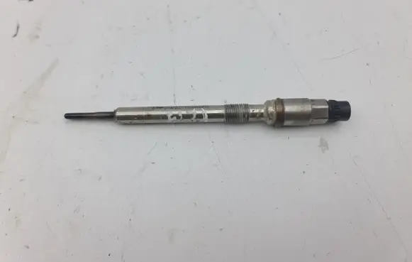 Audi A4 S4 B9 Glow plug 03L905061G