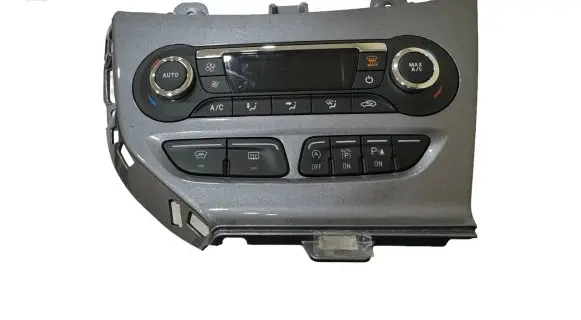 Ford Focus Climate control unit BM5T18C612CM WR0A47688