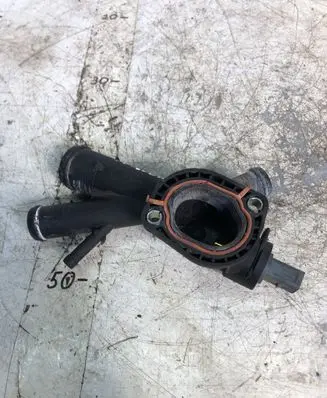 Volkswagen Touran II EGR thermostat 03l121131