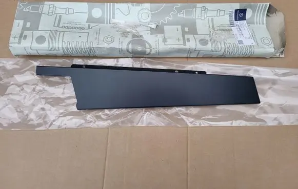 Mercedes-Benz C W205 Trim molding A2056900187ranzez