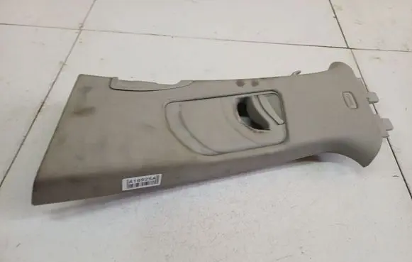Skoda Superb B6 (3T) (B) pillar trim (top) 3T0868311