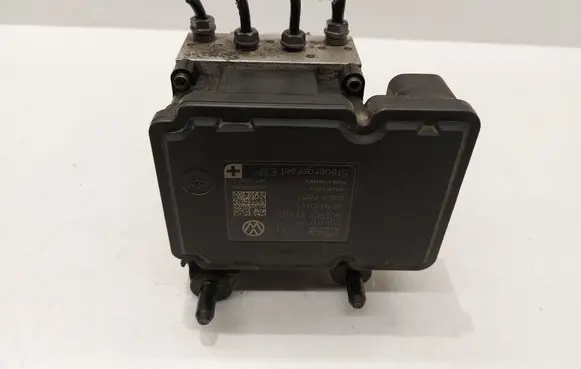 Skoda Octavia Mk2 (1Z) ABS Pump 1K0907379BL 1K0614517DP