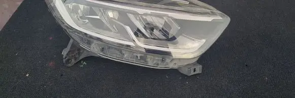 Renault Captur Headlight/headlamp 01297706 260107244R 0129770600259068