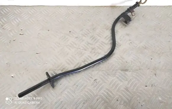 Opel Astra H Oil level dip stick 8973000560