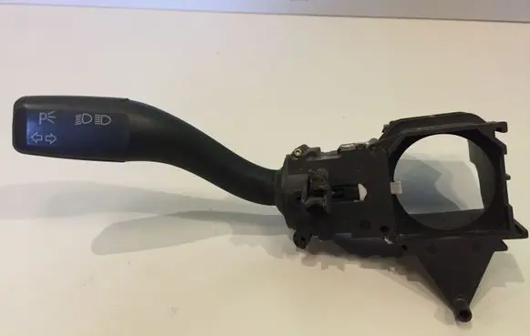 Audi A4 S4 B6 8E 8H Indicator stalk 8E0953513A