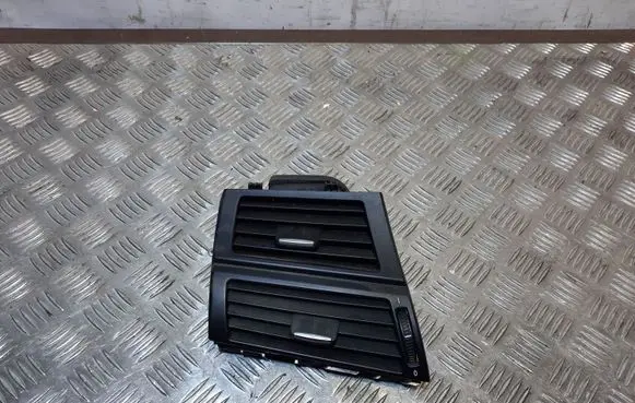 BMW X5 E70 Dashboard side air vent grill/cover trim 9227767