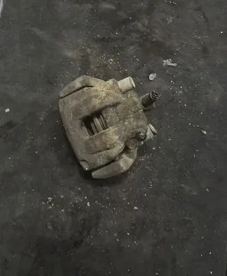 Volvo V70 Rear brake caliper