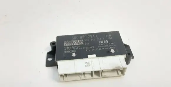 Volkswagen PASSAT B8 Parking PDC control unit/module 5Q0919294L