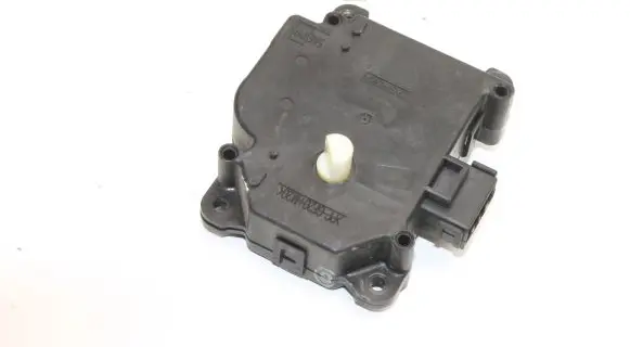 Honda S2000 Air flap motor/actuator 0637007930