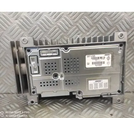 Renault Koleos I Radio/CD/DVD/GPS head unit 280637762R 3212420030