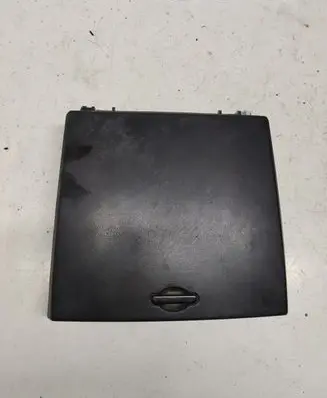 KIA Sorento Glove box central console 