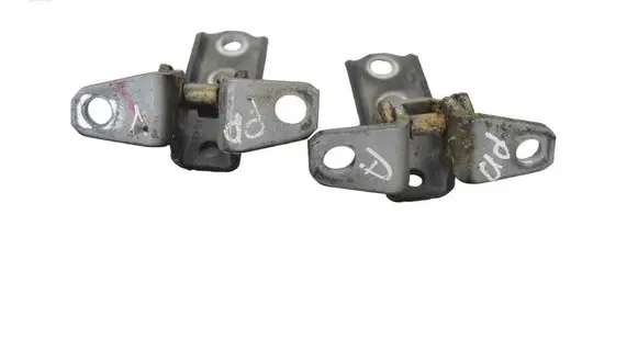 Mitsubishi Outlander Front door upper hinge