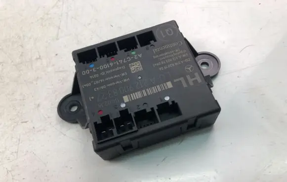Mercedes-Benz E W212 Door control unit/module A2129008327
