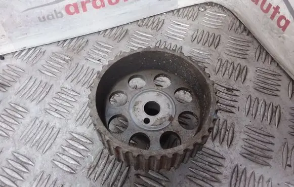 Audi A6 S6 C5 4B Crankshaft pulley