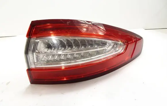 Ford Mondeo MK V Rear/tail lights DS7313404FG 21030204 CD391RCL5DH