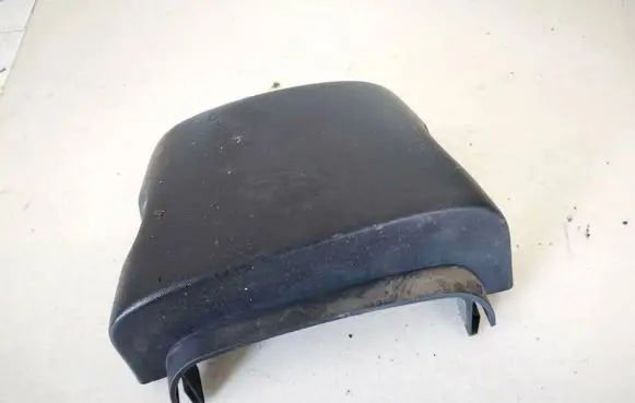 Opel Zafira A Steering wheel column trim 90581325
