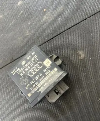 Audi A6 S6 C6 4F Light module LCM 8P0907357A 5LA00837921