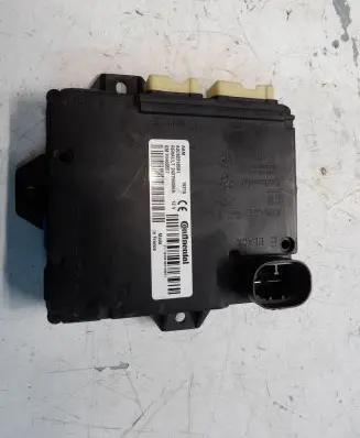 Renault Trafic III (X82) Keyless (KESSY) go control unit/module 243755056R 93460557 A2C82318501