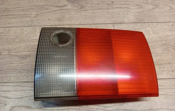 Audi 80 90 S2 B4 Tailgate rear/tail lights 8A0945094 140718