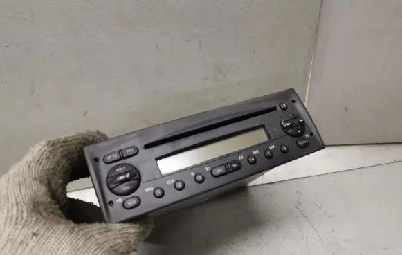 Peugeot Boxer Radio/CD/DVD/GPS head unit BP331841162175