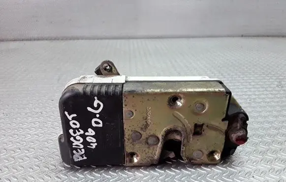 Peugeot 406 Rear door lock