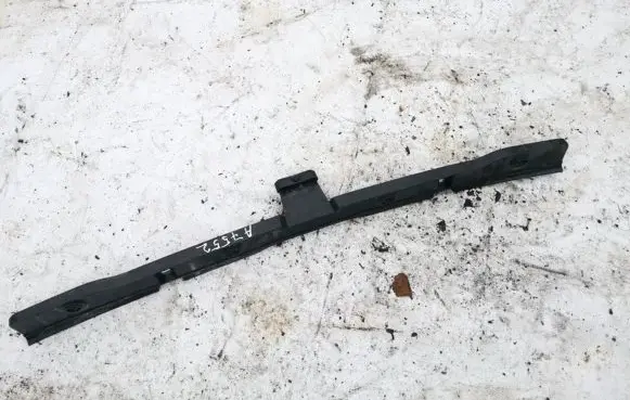 Volkswagen Golf V Front bumper mounting bracket 1k6807863