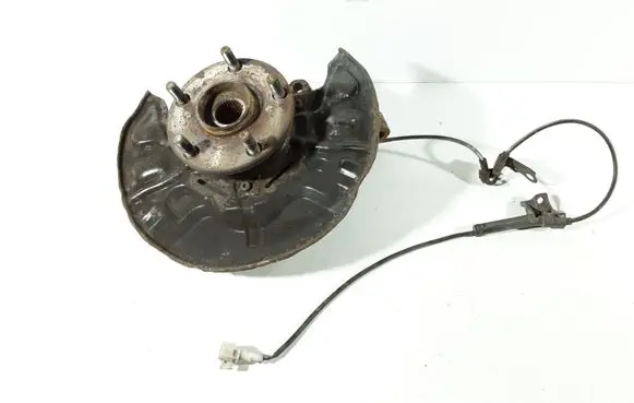 Toyota Avensis T250 Front wheel hub 8954302040