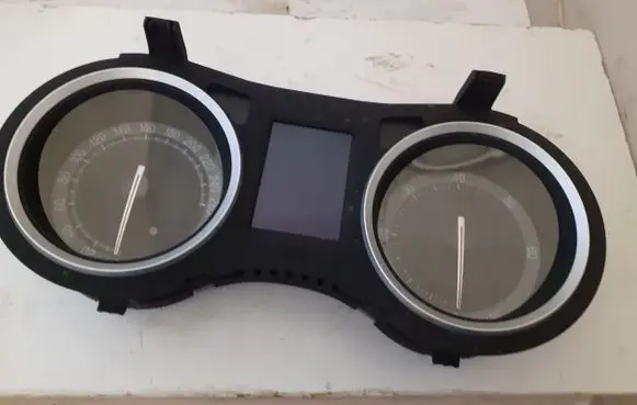 Alfa Romeo Brera Speedometer (instrument cluster) A2C53172554 0050505506