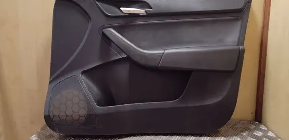 Seat Toledo IV (NH) Front door card panel trim 5JCSEC012A