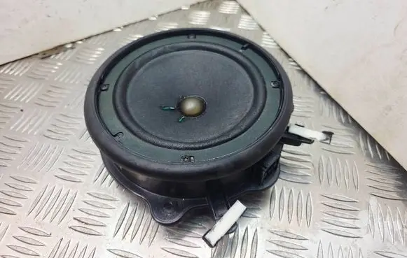 Audi A8 S8 D3 4E Rear door speaker 4E0035411H
