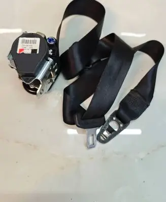 Volkswagen Touareg I Front seatbelt 601391400 008L000