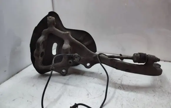 Mercedes-Benz S W221 Front wheel hub