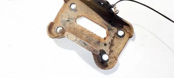 Citroen C4 I Bracket in trunk/boot 