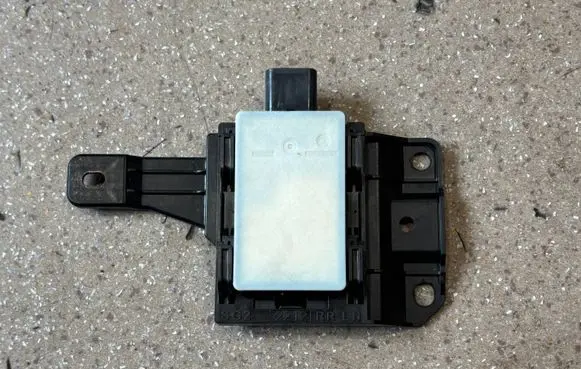 KIA Niro Blind spot module 99140AT000