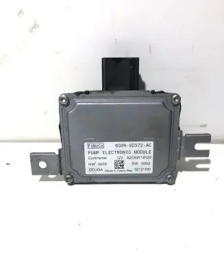 Volvo S60 Fuel injection pump control unit/module 32121530 6G9N9D372AC A2C53119120