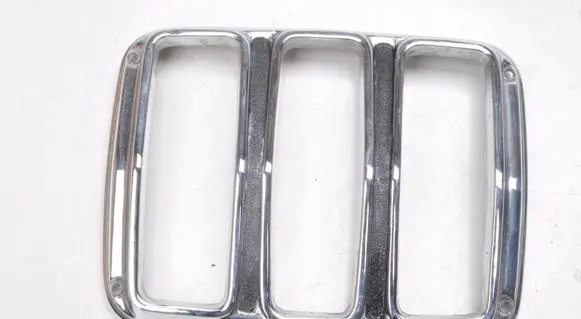 Ford Mustang I Under headlight/headlamp trim C5ZZ-13489A