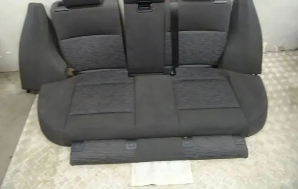 BMW 3 E46 Second row seats